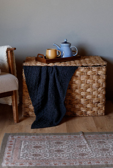 Bertra Aran Classic Wool Blanket -  Charcoal